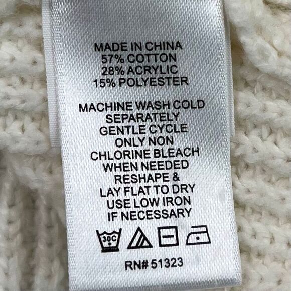 Cece Cream 3D Polka Dot Long Sleeve Sweater 3X - Picture 9 of 9